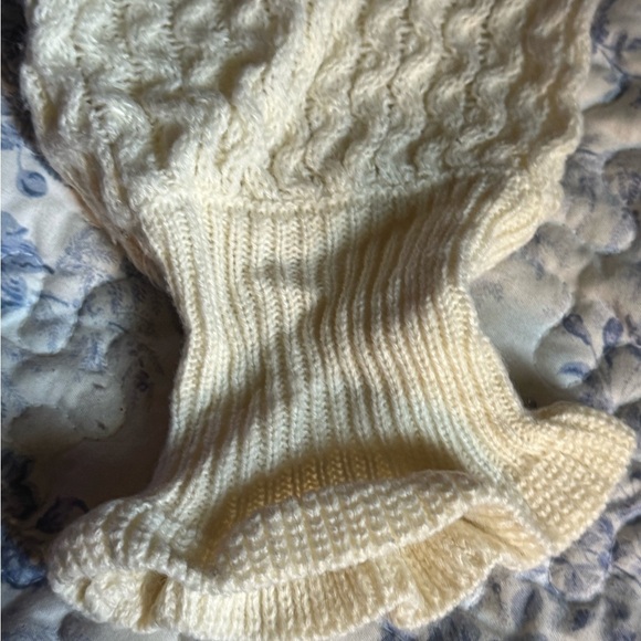 Copper Key Textured Cream Sweater - Picture 5 of 7